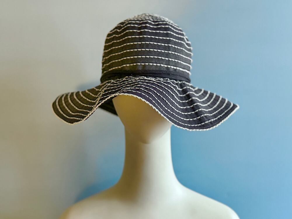 SCALA Gray/White Striped Floppy Summer Hat sz OS